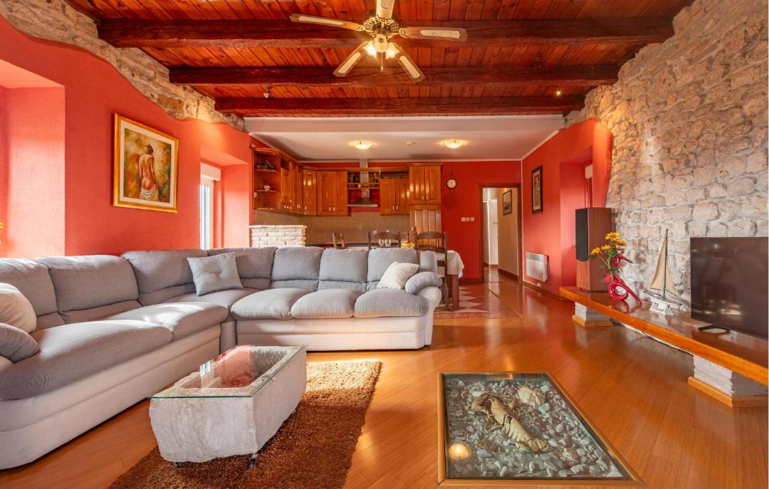 Photo of Livingroom in Sutomiscica