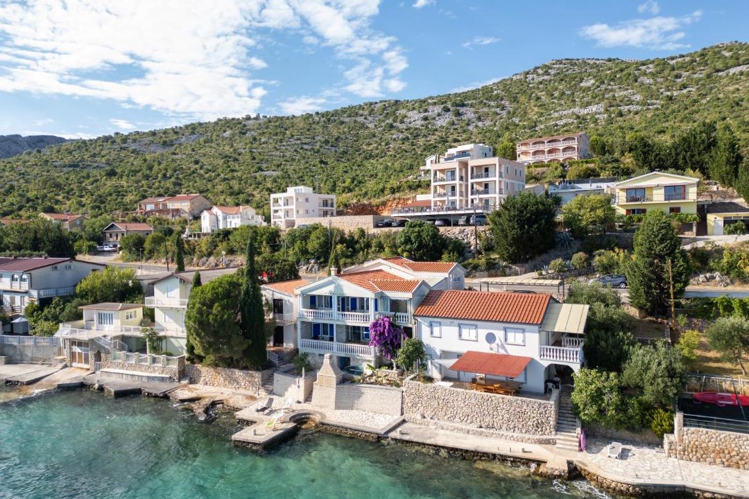 Photo of Others in Starigrad