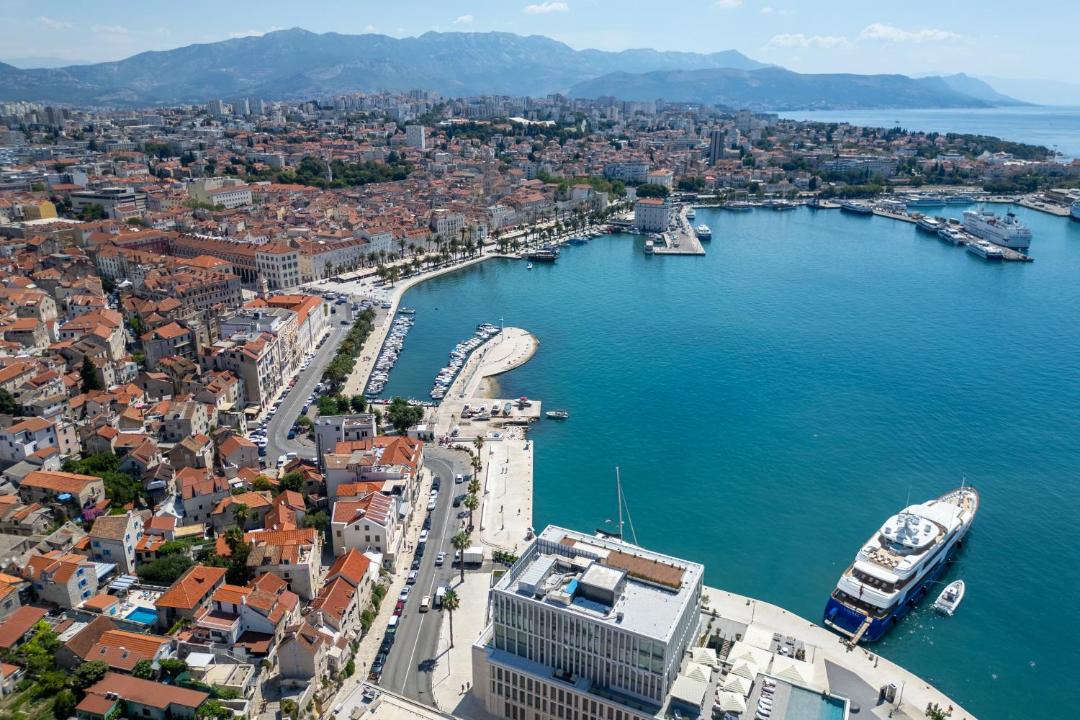 Photo of Others in Split