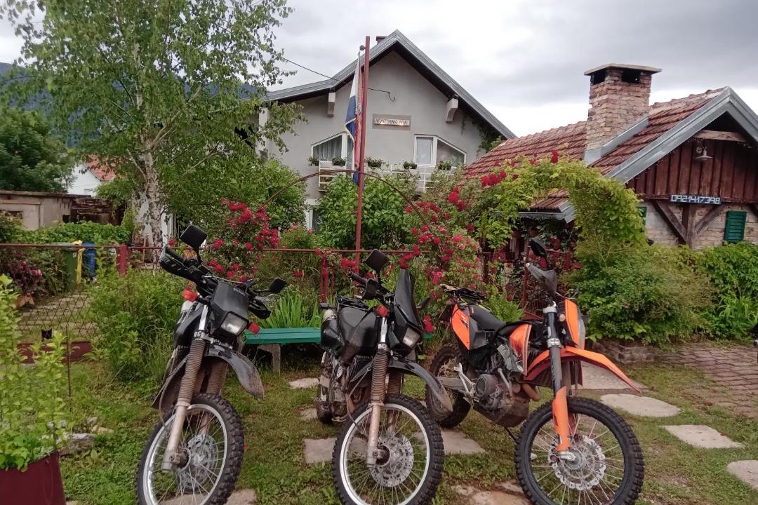 Photo of Others in Gracac