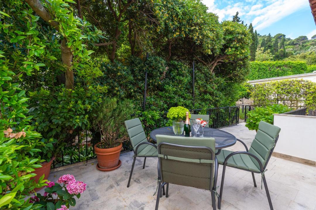 Photo of Patio Balcony in Lapad