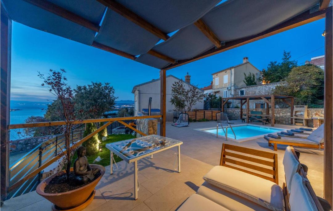 Photo of Patio Balcony in Omisalj