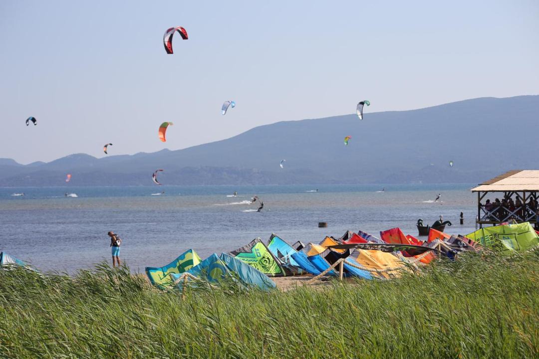 Photo of Others in Ploce