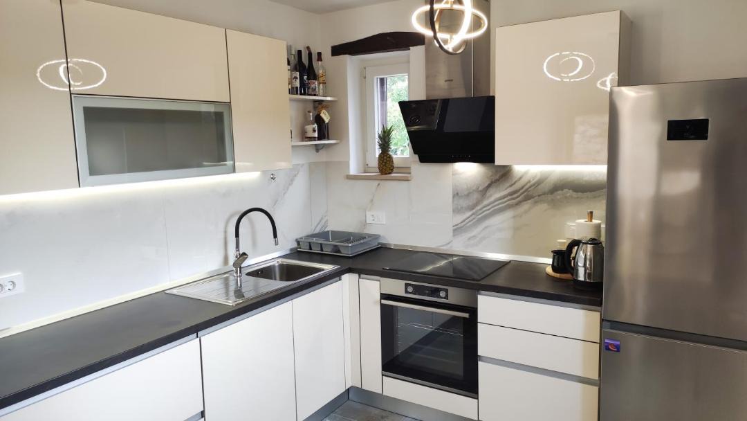 Photo of Kitchen in Brsec