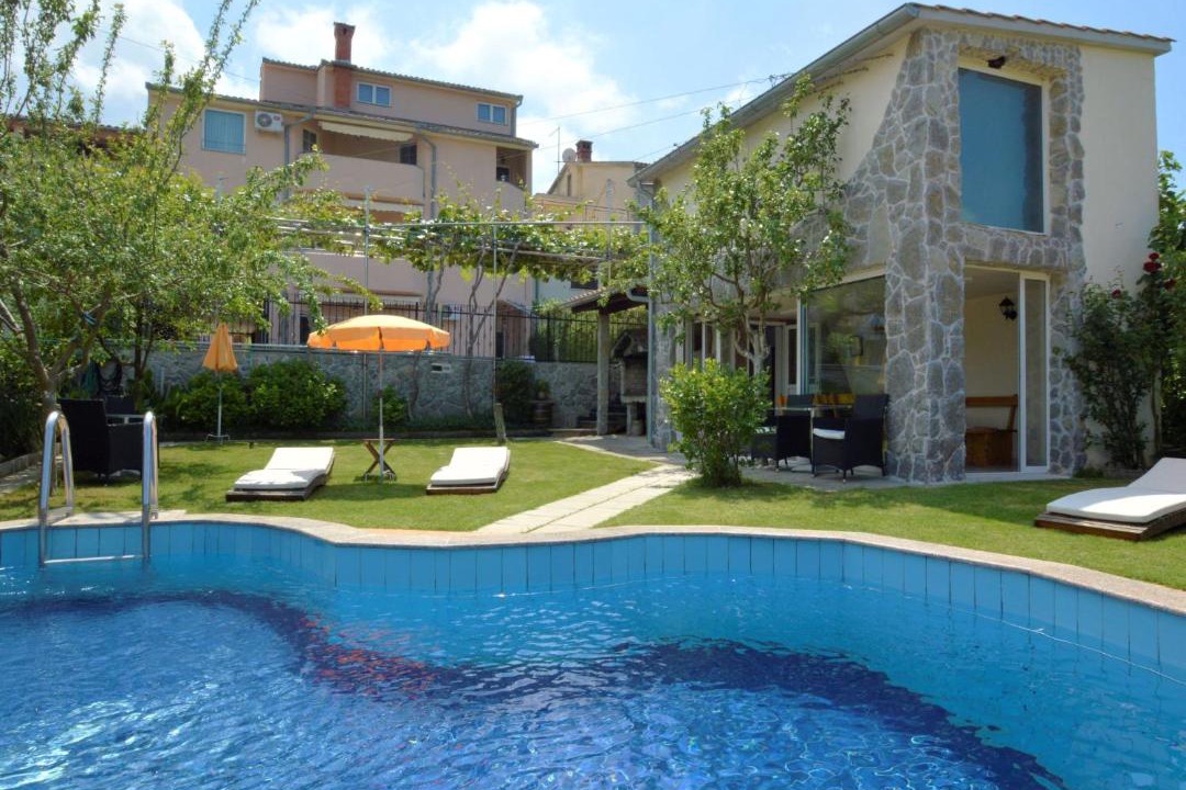 Photo of Outdoor in Valbandon