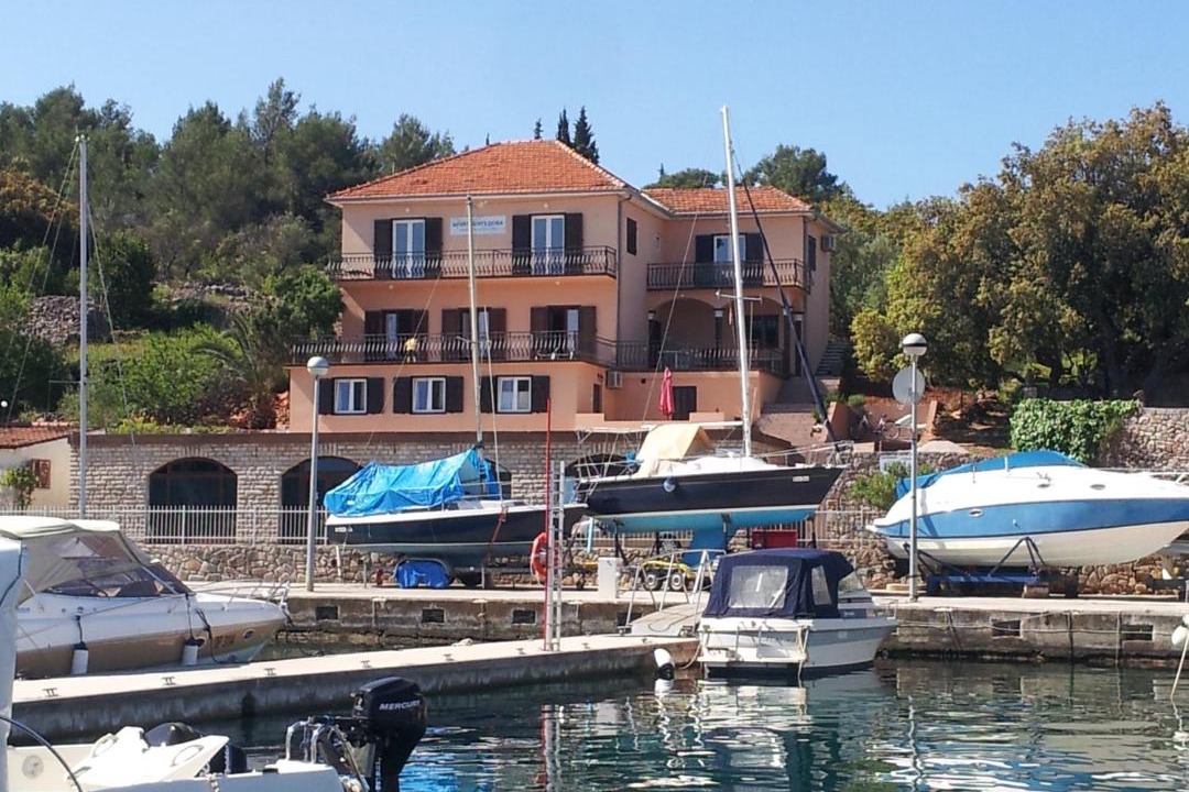 Photo of Others in Vrboska