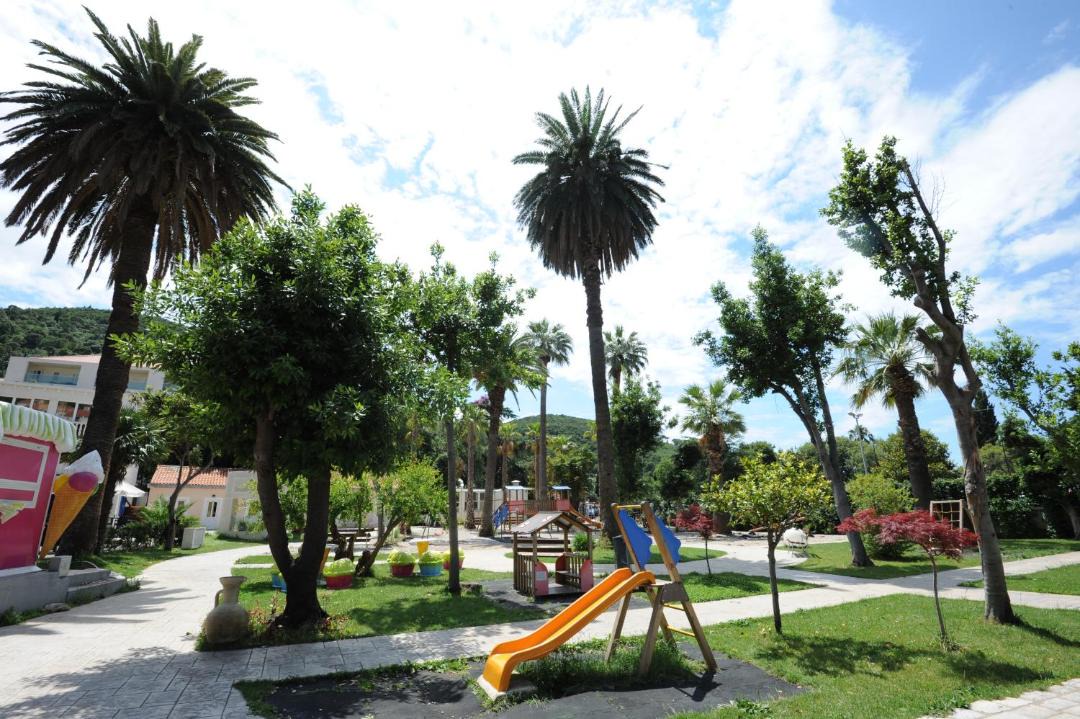 Photo of Others in Lapad