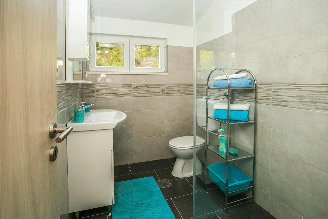 Photo of Bathroom in Marina