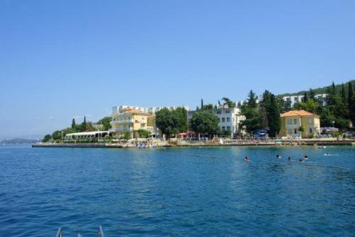 Photo of Others in Omisalj