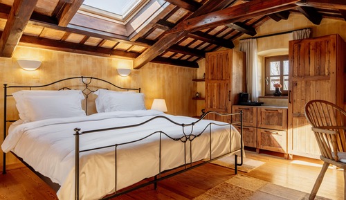 Vintage Room