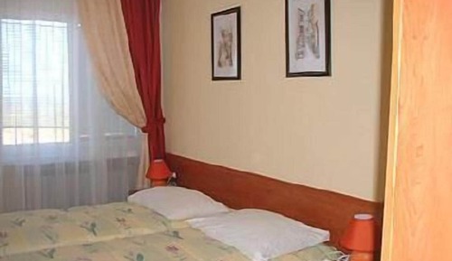 Basic Double or Twin Room