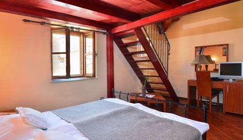 Economy Suite, 2 Bedrooms, City View