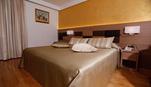 Double Room (Small)
