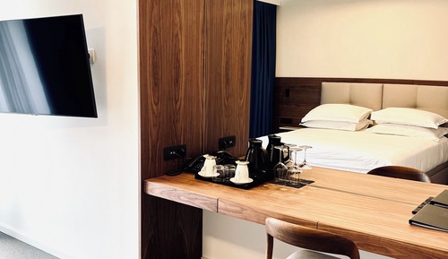 Double or Twin Room, Partial Ocean View