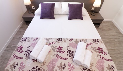 Deluxe Double Room, Non Smoking, Pool Access