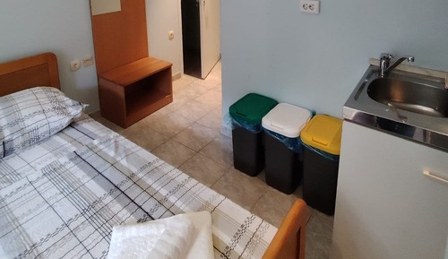 Studio (Studio apartment (5))