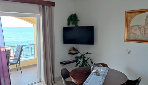 Apartment (A2)