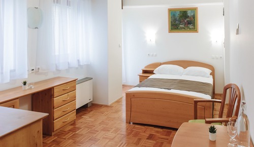 Comfort Twin Room (Double or Twin Room with Balcony (1, )