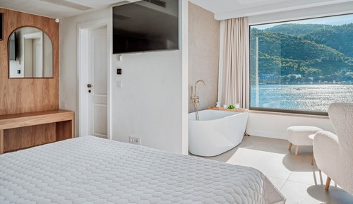 Exclusive Villa, 4 Bedrooms, Private Pool, Sea View