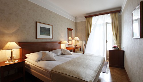 Double Room, Balcony, Lake View