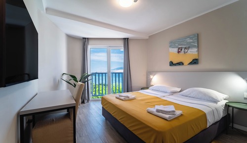 Standard Double Room with Sea View