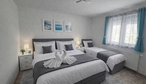 Apartment, 2 Bedrooms, Accessible, Balcony