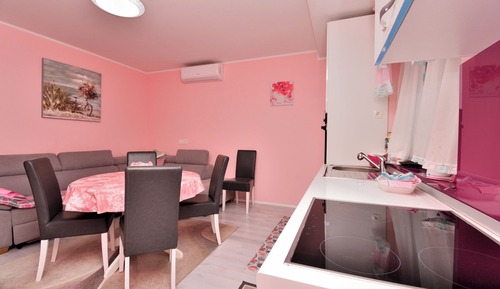 Apartment (A1)
