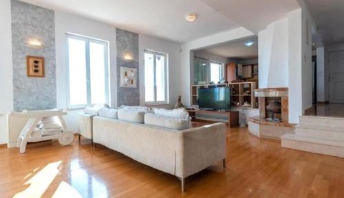 One-Bedroom Villa