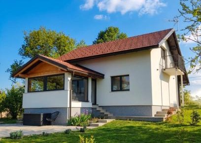 Three-Bedroom Townhouse