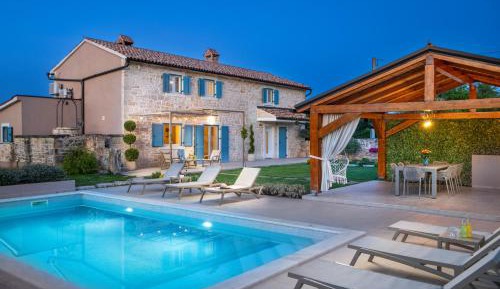 Villa with Private Pool