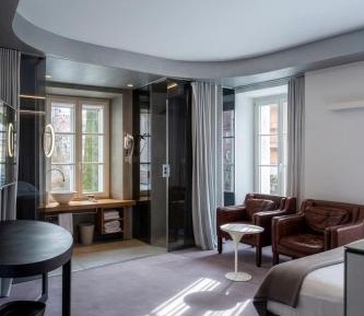 Junior Suite with River View