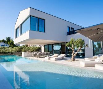 One-Bedroom Villa