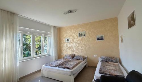 Studio Apartment with Sea View