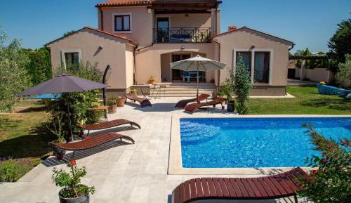 Four-Bedroom Villa with Private Pool