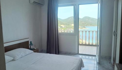 Two-Bedroom Apartment with Terrace and Sea View