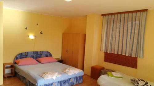 Comfort Triple Room with Shower