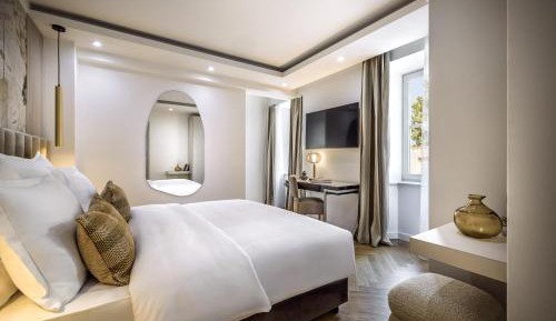 Classic Double Room