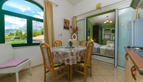 Two-Bedroom Apartment Standard