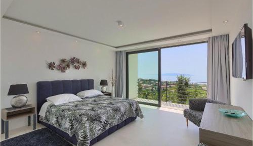 Four-Bedroom Vacation Home