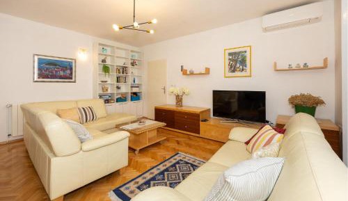 Six-Bedroom Holiday Home