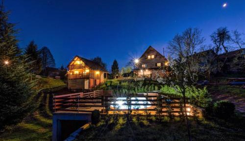 Four Bedroom House with Private Pool