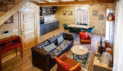 Four-Bedroom Vacation Home