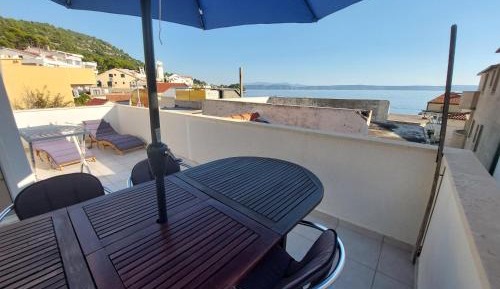Apartment with Sea View