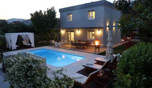 Villa with Private Pool