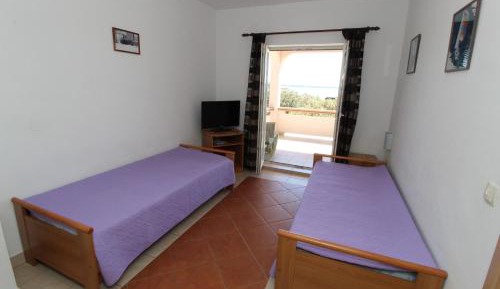 One-Bedroom Apartment with Terrace and Sea View