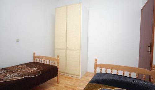 One-Bedroom Apartment with Terrace