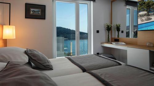 Sea View Room with Balcony