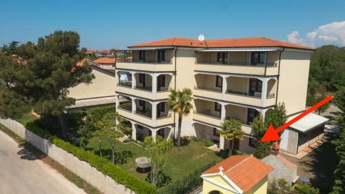 Two-Bedroom Apartment with Garden Access