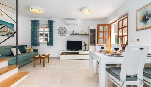 Two-Bedroom Holiday Home