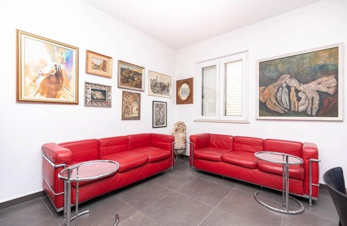 Splitska House | House in Splitska with Free Parking